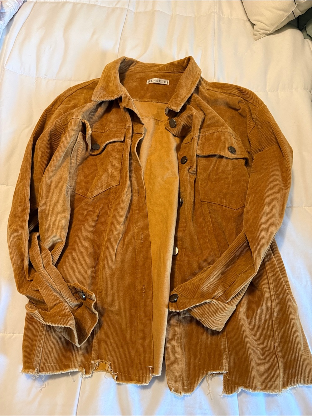Women’s Blakeley Corduroy Button-Up Shacket in Camel Brown
